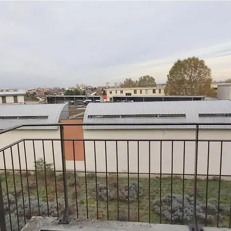 Le Diplomate Tramway Balcon Parking Et Wifi 別荘