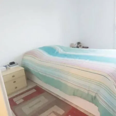 Le Diplomate Tramway Balcon Parking Et Wifi * Bobigny