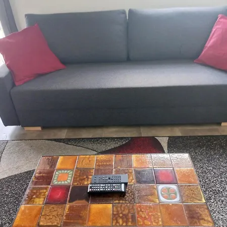 Le Diplomate Tramway Balcon Parking Et Wifi Prázdninový dům Bobigny