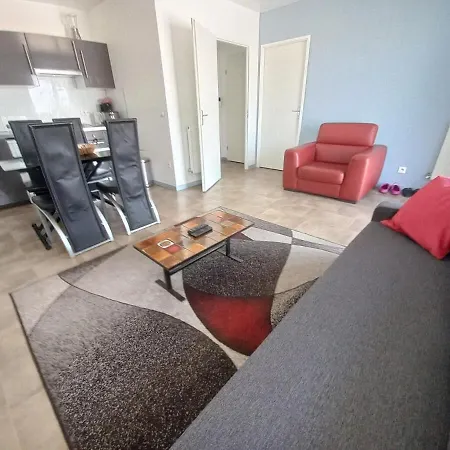 Prázdninový dům Le Diplomate Tramway Balcon Parking Et Wifi